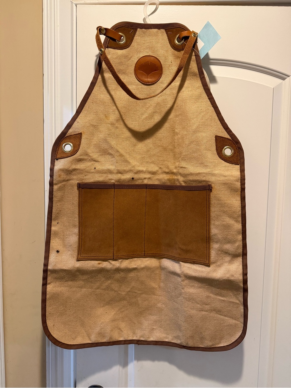 Canvas Work Apron in Tan with Brown Trim OSFM adult New w/ tags see note